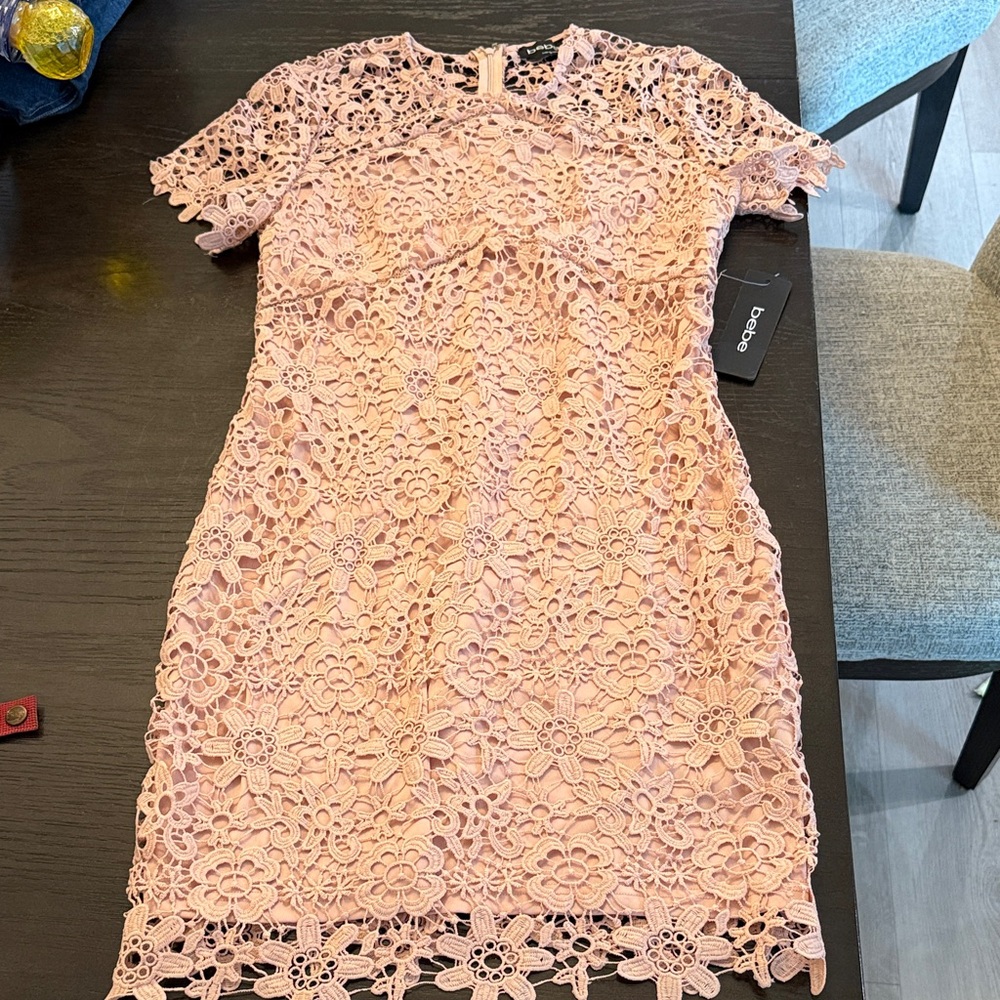 Bebe Blush/Pink Floral Lace Dress, Sz 10, new with tags! Hits at knee.